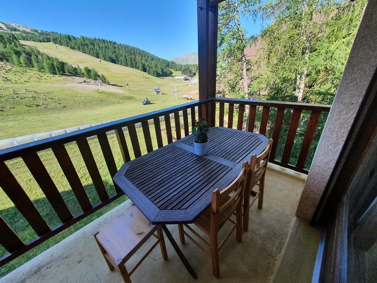 Très bel appartement vue montagne du Dévoluy Saint-Étienne-en-Dévoluy 0*,  France