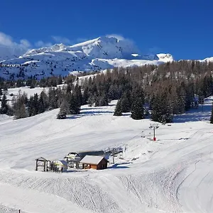 Appt Pied Pistes Et Centre Station Superdevoluy Chez Locasoleil Appartement